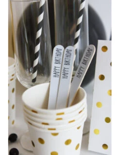 24 Couteaux En Bois Ecriture Happy Birthday -Déco Festive Soldes 24 couteaux en bois avec ecriture noirehappy birthday 2