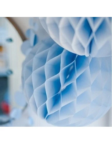 3 Boules En Papier Alvéolées Bleu Ciel 2 3 Boules En Papier Alvéolées Bleu Ciel – Image 2