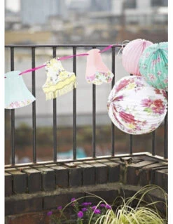 3 Lampions Accordéon Papier Fleurs Pastels 9 3 Lampions Accordéon Papier Fleurs Pastels -Déco Festive Soldes 3 lampions accordeon papier fleurs pastels 3