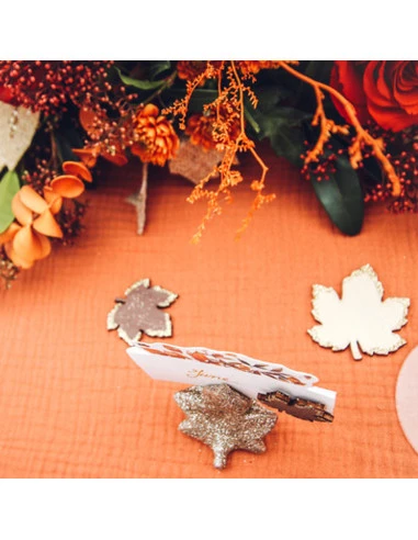 6 Confettis Feuilles D'Erable En Bois & Paillettes 2 6 Confettis Feuilles D'Erable En Bois & Paillettes – Image 2