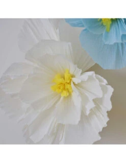 6 Fleurs Pastels En Papier De Soie -Déco Festive Soldes 6 fleurs pastels en papier de soie 3