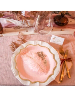 6 Plumes Roses Avec Paillettes Or 15 Cm -Déco Festive Soldes 6 plumes roses avec paillettes or 15 cm 3
