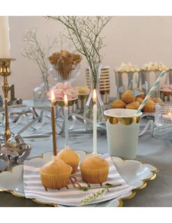 8 Assiettes Carrées Bleues Et Or 22.5Cms 8 8 Assiettes Carrées Bleues Et Or 22.5Cms -Déco Festive Soldes 8 assiettes carrees bleues et or 22 5cms 2