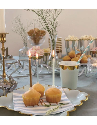 8 Assiettes Carrées Bleues Et Or 22.5Cms 3 8 Assiettes Carrées Bleues Et Or 22.5Cms – Image 3