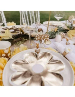 8 Assiettes Marguerites Blanches Et Dorées 6 8 Assiettes Marguerites Blanches Et Dorées -Déco Festive Soldes 8 assiettes marguerites blanches et dorees 2