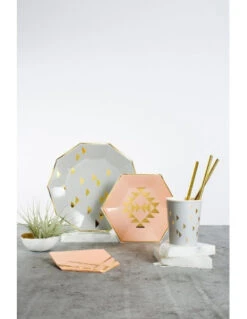 Déco Festive Soldes -Déco Festive Soldes 8 gobelets gris avec triangles dores 1