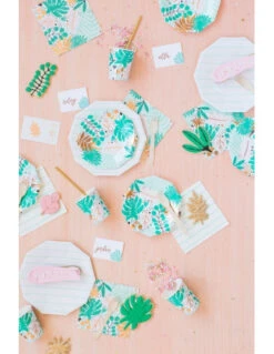 8 Petites Assiettes Imprimé Tropical -Déco Festive Soldes 8 petites assiettes imprimes tropical 3