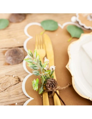 Branche Imitation Feuillage Et Baies 15 Cms 2 Branche Imitation Feuillage Et Baies 15 Cms – Image 2