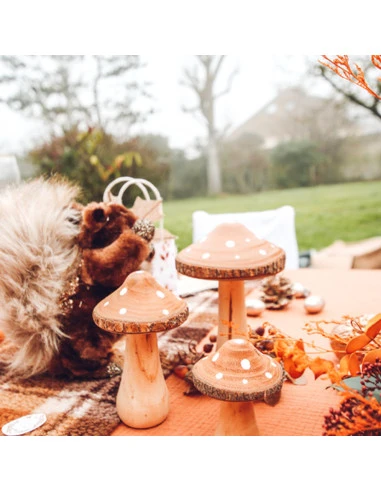 Champignon En Bois à Pois Blancs 7x9cms 3 Champignon En Bois à Pois Blancs 7x9cms – Image 3