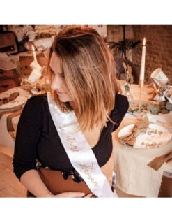 Echarpe Future Maman En Satin Imprimé Feuilles -Déco Festive Soldes echarpe future maman en satin imprime feuilles 3