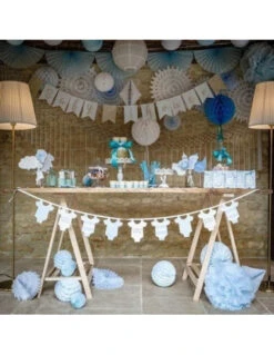 Lampion En Papier Bleu Ciel Avec Pompons -Déco Festive Soldes lampion en papier bleu ciel avec pompons 3