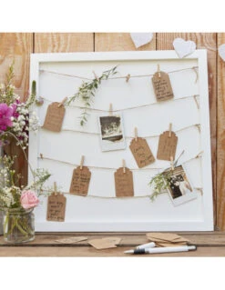 Tableau Livre D'Or En Bois Avec Ficelles Et Pinces